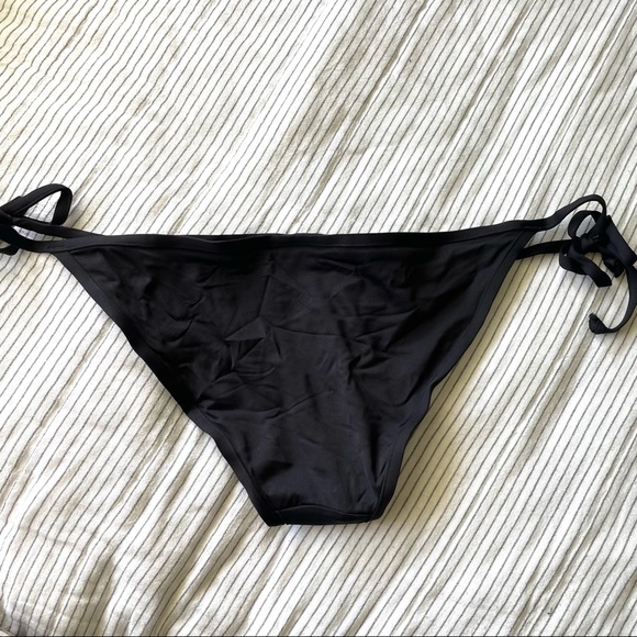 H&M black tie bikini bottoms - Picture 4 of 4